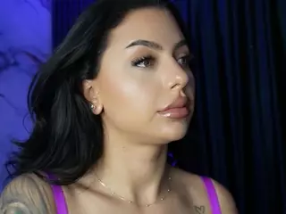 SpicyMaple's Live Sex Cam Show