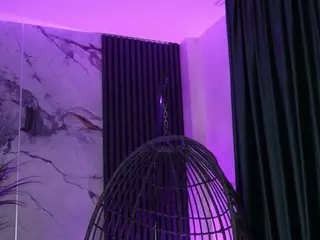 SpicyMaple's Live Sex Cam Show