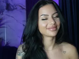 SpicyMaple's Live Sex Cam Show
