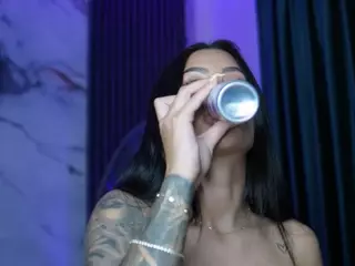 SpicyMaple's Live Sex Cam Show