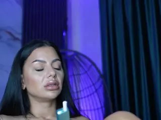 SpicyMaple's Live Sex Cam Show
