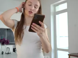 UdelaFulwood's Live Sex Cam Show