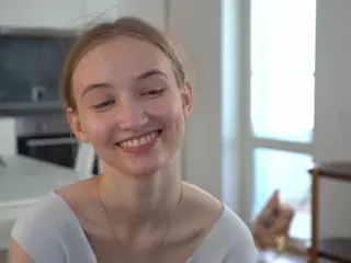 UdelaFulwood's Live Sex Cam Show