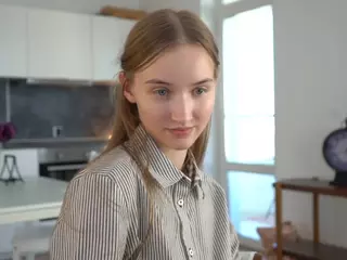 UdelaFulwood's Live Sex Cam Show