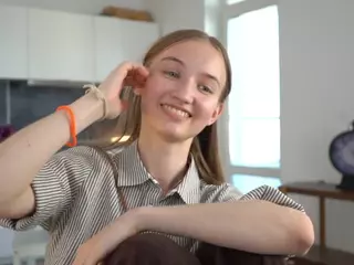 UdelaFulwood's Live Sex Cam Show