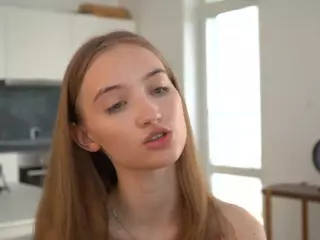 UdelaFulwood's Live Sex Cam Show