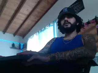 YioStonex's Live Sex Cam Show