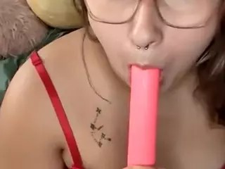 justforthevibes's Live Sex Cam Show