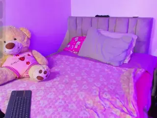 Kuro-Vall's Live Sex Cam Show