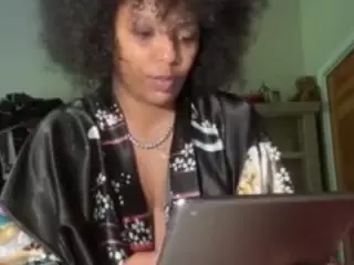 lolatheruler's Live Sex Cam Show