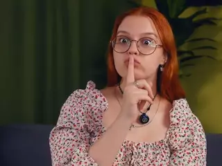 OdelinaHallman's Live Sex Cam Show