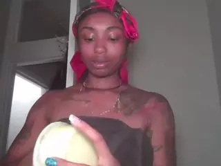 planetvee's Live Sex Cam Show