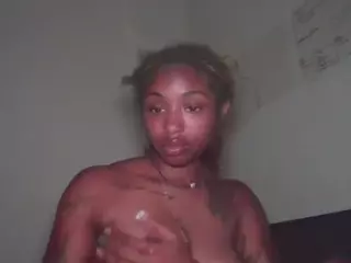 planetvee's Live Sex Cam Show