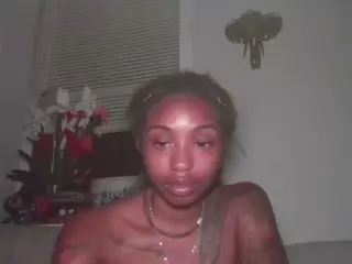 planetvee's Live Sex Cam Show