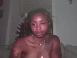 planetvee's Live Sex Cam Show