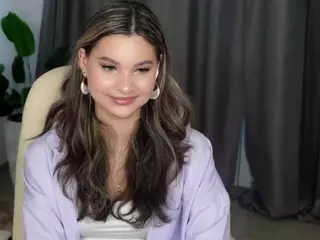 JulianaHearing's Live Sex Cam Show