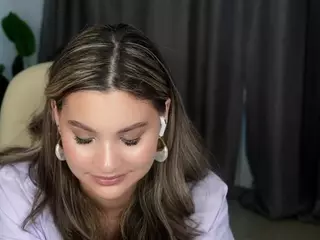 JulianaHearing's Live Sex Cam Show