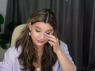 JulianaHearing's Live Sex Cam Show