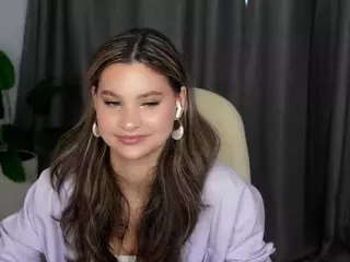 JulianaHearing's Live Sex Cam Show