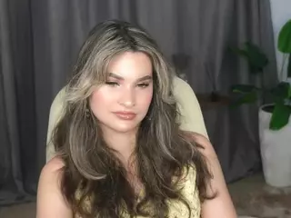 JulianaHearing's Live Sex Cam Show
