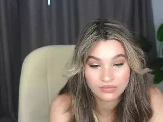 JulianaHearing's Live Sex Cam Show