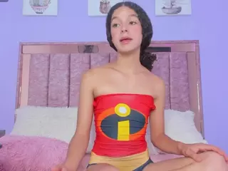 LILI YOUR PRINCCES's Live Sex Cam Show