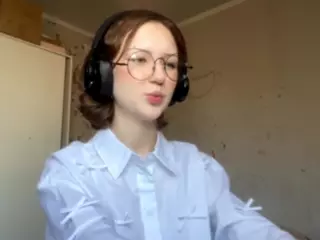 TESLA-Model-Y's Live Sex Cam Show