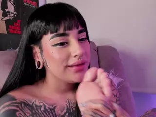 Uveuvede's Live Sex Cam Show
