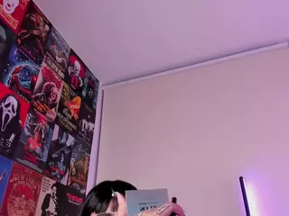 Uveuvede's Live Sex Cam Show
