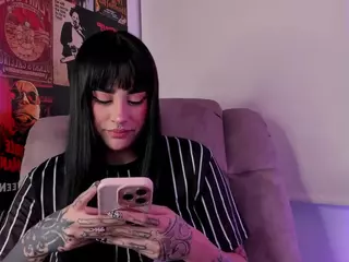 Uveuvede's Live Sex Cam Show