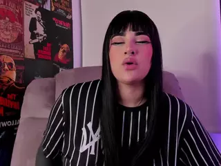 Uveuvede's Live Sex Cam Show