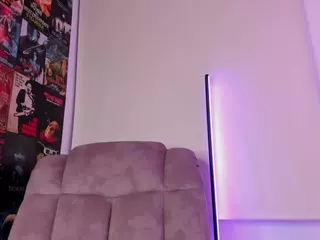 Uveuvede's Live Sex Cam Show