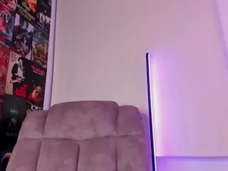 Uveuvede's Live Sex Cam Show