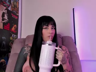 Uveuvede's Live Sex Cam Show