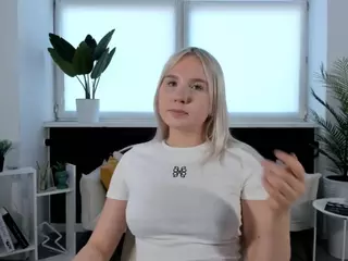 BreeGail's Live Sex Cam Show