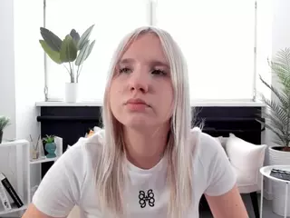 BreeGail's Live Sex Cam Show