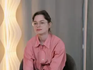 CateGoldsworthy's Live Sex Cam Show