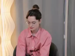 CateGoldsworthy's Live Sex Cam Show