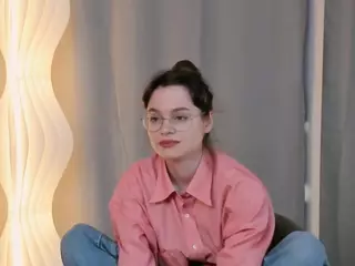 CateGoldsworthy's Live Sex Cam Show