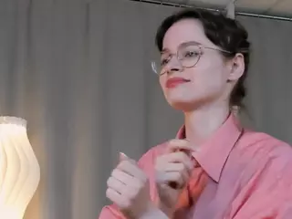 CateGoldsworthy's Live Sex Cam Show