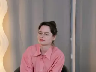 CateGoldsworthy's Live Sex Cam Show