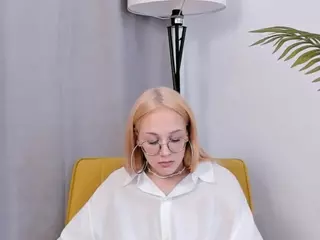 AlthenaEden's Live Sex Cam Show