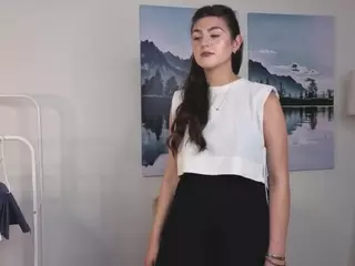 EarleneCantrill's Live Sex Cam Show