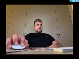ikke1990's Live Sex Cam Show