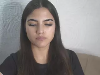 KeeleyBerkshire's Live Sex Cam Show