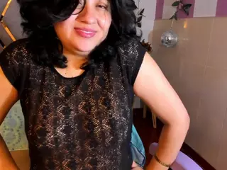 lucy-vell's Live Sex Cam Show