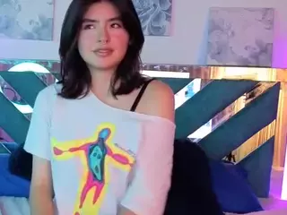 moonsolenne's Live Sex Cam Show