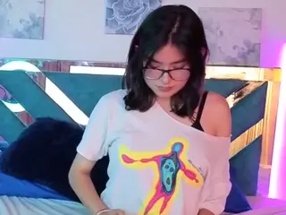 moonsolenne's Live Sex Cam Show
