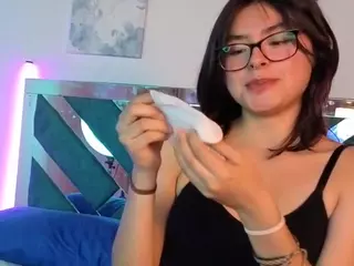 moonsolenne's Live Sex Cam Show