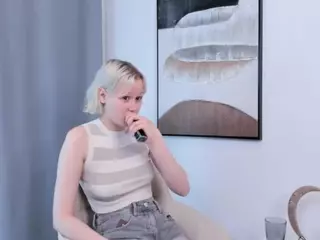 TheaCrumpton's Live Sex Cam Show